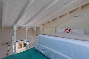 Sleeps 16 Palm Beach - 6BR Villa w Private Pool