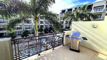 Unique 2BR Penthouse w Privaterooftop Palmbeach