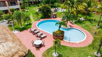 2br2 5BA Townhouse w Pool 3min Walk 2 Eaglebeach