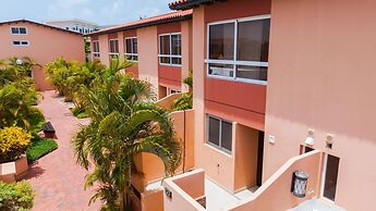 2br2 5BA Townhouse w Pool 3min Walk 2 Eaglebeach