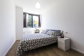 Noto 10 in Milan With 1 Bedrooms and 1 Bathrooms