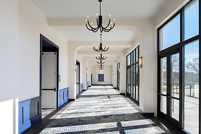 Trilith Guesthouse, Fayetteville, GA, A Tribute Portfolio