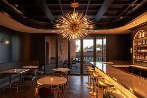 Trilith Guesthouse, Fayetteville, GA, A Tribute Portfolio