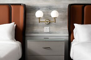 Trilith Guesthouse, Fayetteville, GA, A Tribute Portfolio