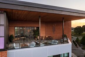 Trilith Guesthouse, Fayetteville, GA, A Tribute Portfolio