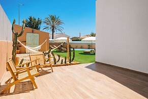 Coral Botique Suites