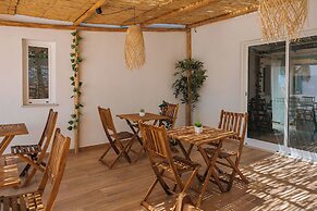 Coral Botique Suites