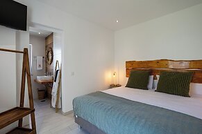 Coral Botique Suites