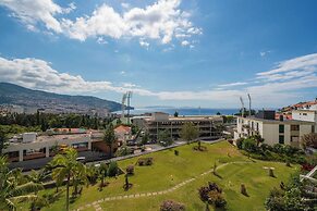Funchal bay View, Vista Mar I