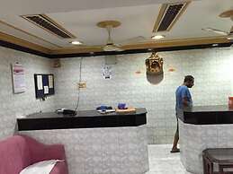 Goroomgo Shanti Guest House Varanasi