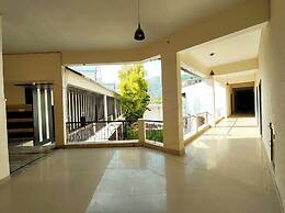 Goroomgo Shanti Guest House Varanasi