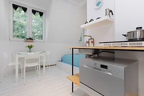 Bright Studio Szczuczyńska by Renters