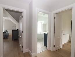 19A Lighthouse Village