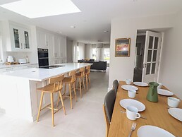 19A Lighthouse Village