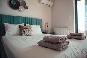 Eden's Athens - Sunset Retreat