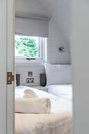 Glamping Pod Two - Holly Tree Barns