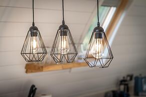 Glamping Pod One - Holly Tree Barns