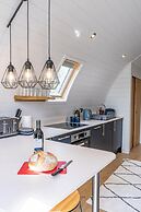 Glamping Pod One - Holly Tree Barns