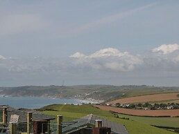 Three Views Lodge