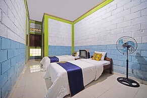 SPOT ON 91085 Griya Estu Wening