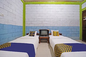 SPOT ON 91085 Griya Estu Wening