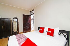 OYO 91172 Trihakso Guesthouse