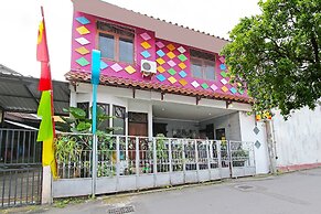 OYO 91172 Trihakso Guesthouse