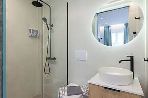 Athens Theatrou Apartments