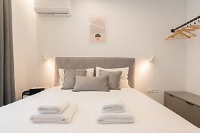 Athens Theatrou Apartments