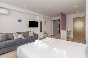 Athens Theatrou Apartments