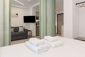 Athens Theatrou Apartments