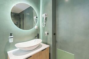 Athens Theatrou Apartments