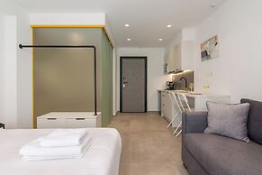 Athens Theatrou Apartments