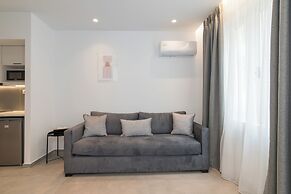 Athens Theatrou Apartments
