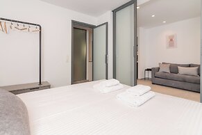 Athens Theatrou Apartments