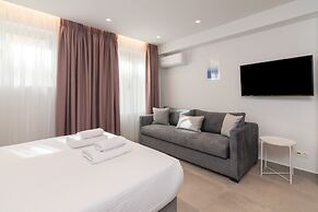 Athens Theatrou Apartments