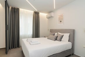 Athens Theatrou Apartments