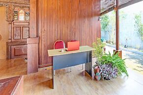 Collection O 91629 Ndalem Abhirama