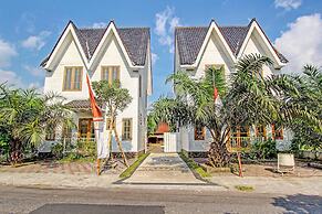 Collection O 91629 Ndalem Abhirama