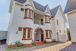 Collection O 91629 Ndalem Abhirama