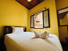 Villa Phonethip Mekong Riverside