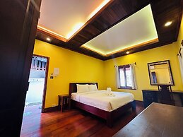 Villa Phonethip Mekong Riverside