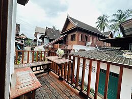 Villa Phonethip Mekong Riverside