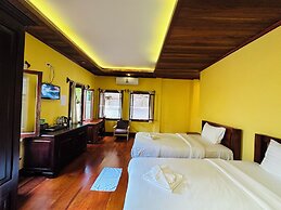 Villa Phonethip Mekong Riverside