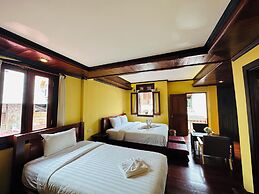 Villa Phonethip Mekong Riverside