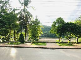 Villa Phonethip Mekong Riverside