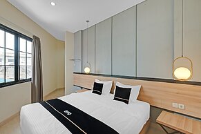 Collection O 90774 Homi Stay