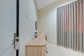 Collection O 90774 Homi Stay