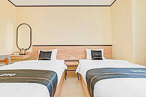 Collection O 90774 Homi Stay