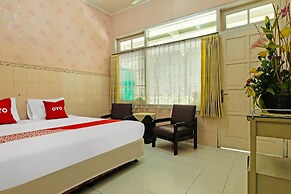 OYO 92454 Griya Raharja Guest House Syariah